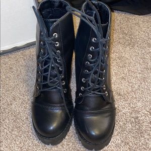 Windsor Combat Boots